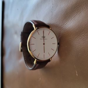 Daniel Wellington Classic wrist watch